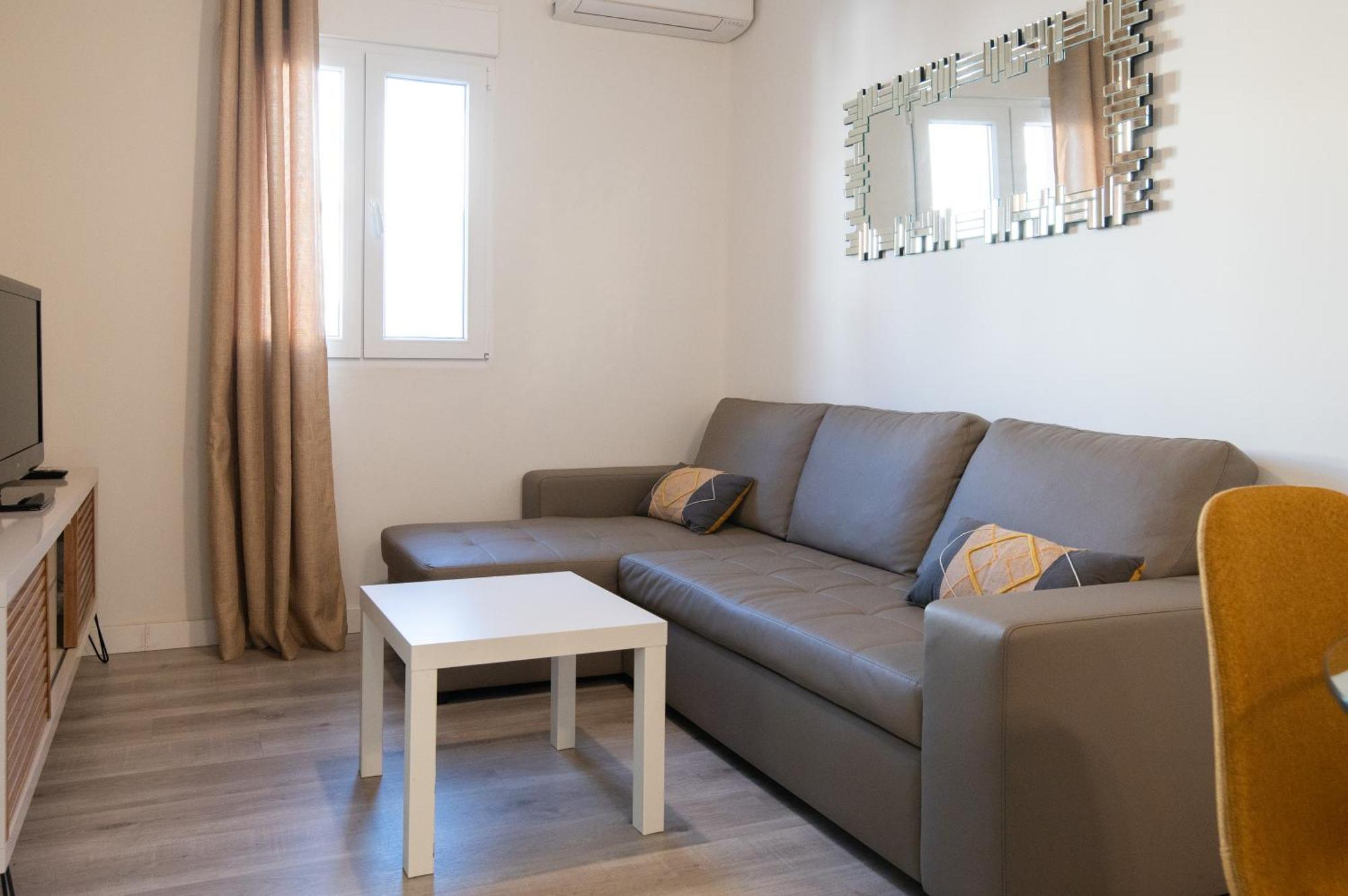 Apartamento Triana Habitame Inmobiliaria Sevilla Eksteriør bilde