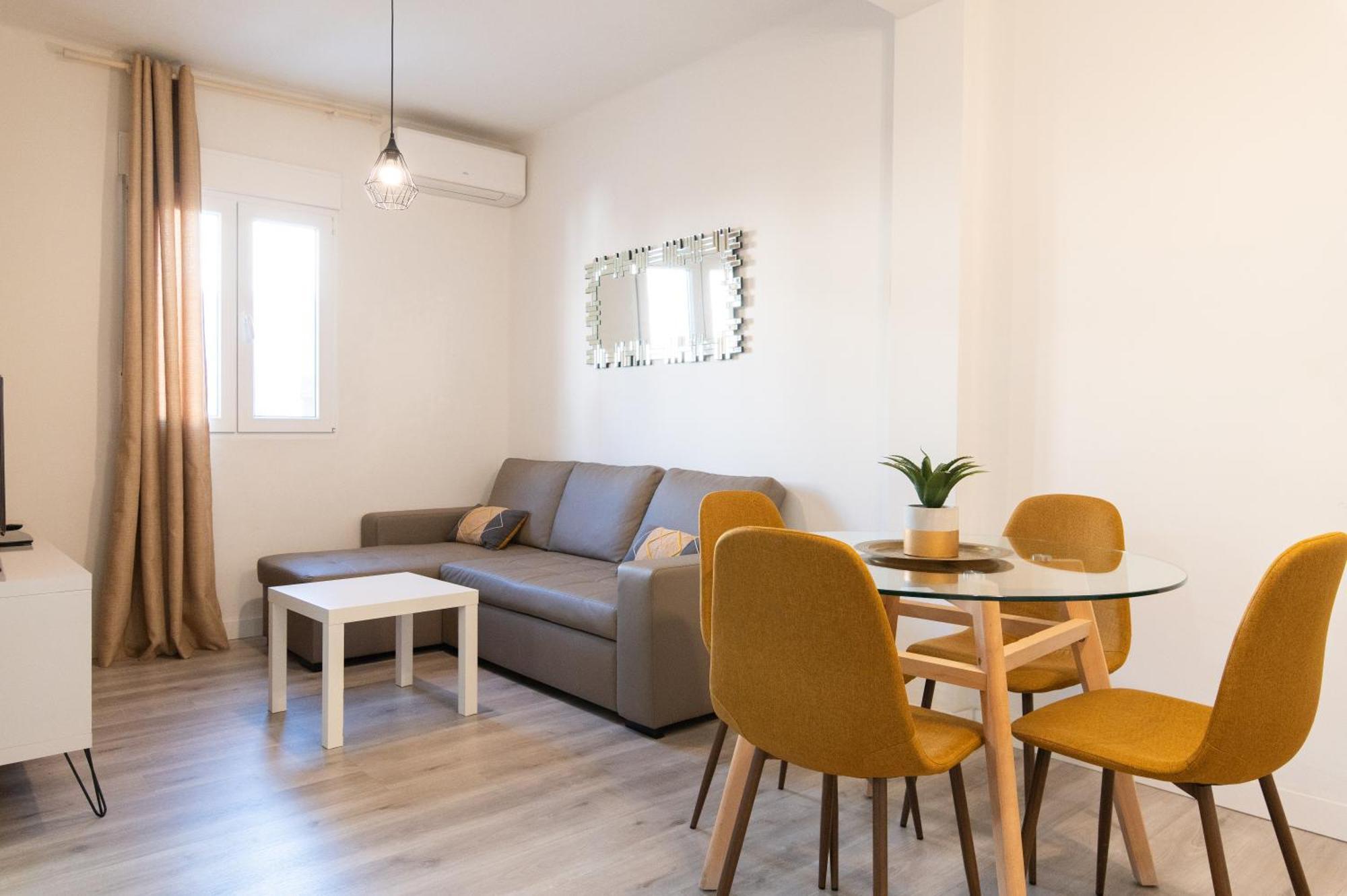 Apartamento Triana Habitame Inmobiliaria Sevilla Eksteriør bilde